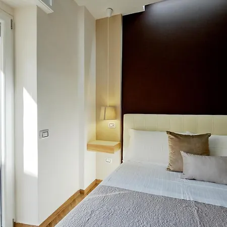 360 Hospitality 2*