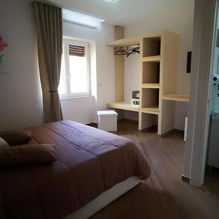 360 Hospitality 住宿加早餐酒店 萨莱诺