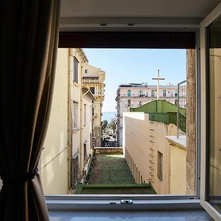 360 Hospitality 2* Salerno